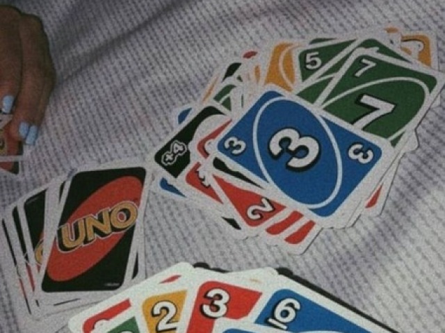 Uno(Dsclp a imagem cortada)