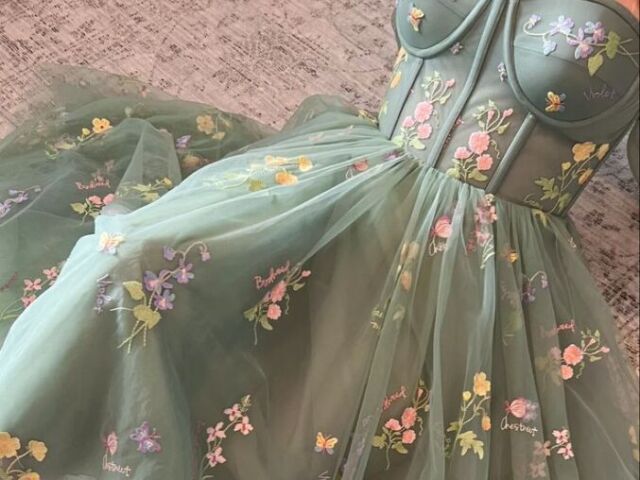 🌸👗 eu achei essa tão maravilhoso