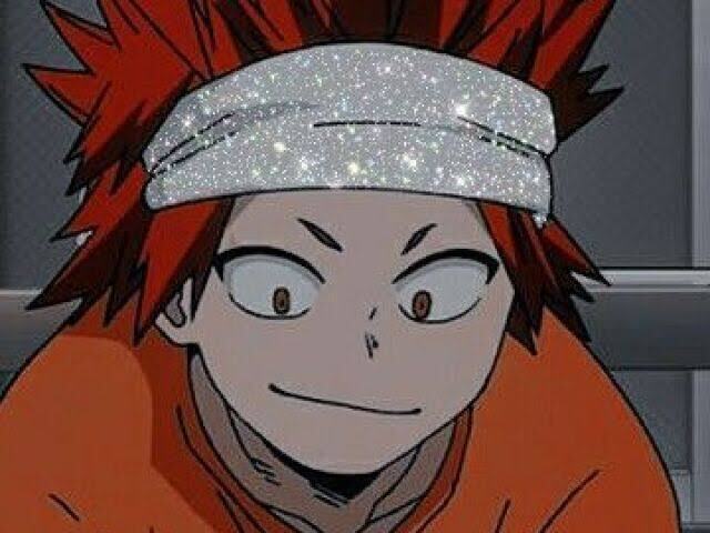 Kirishima 
Individualidade:
(Endurecimento)
Personalidade: dedicado e confiante