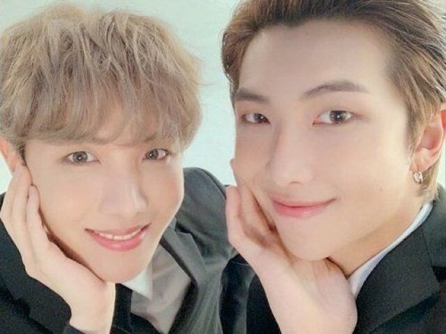 J-Hope e Namjoon