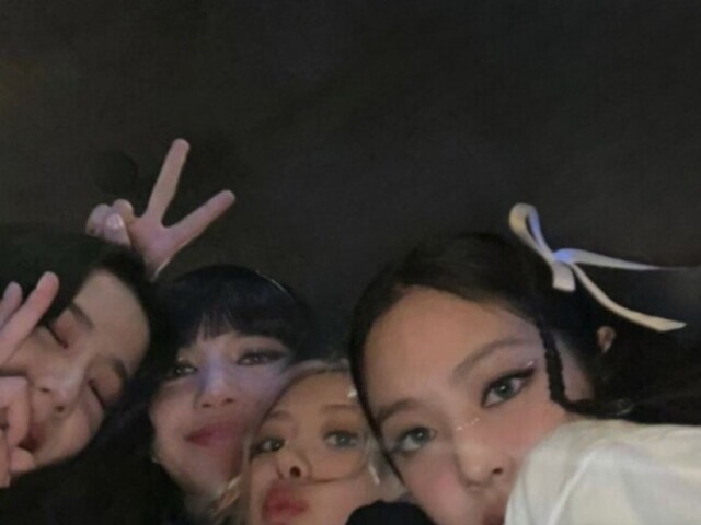 Com as bests♡♡