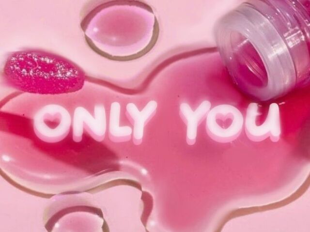 Em vez do "ONLY YOU" seria o nome do álbum