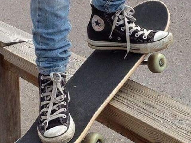 Andar de skate pela a rua