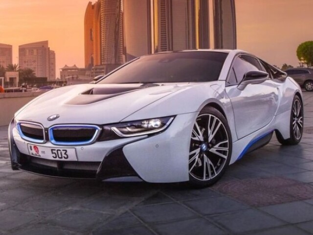 Bmw I8