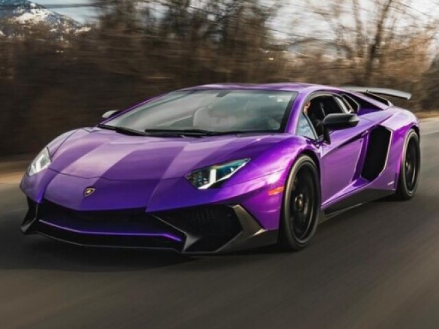 Lamborghini Aventador