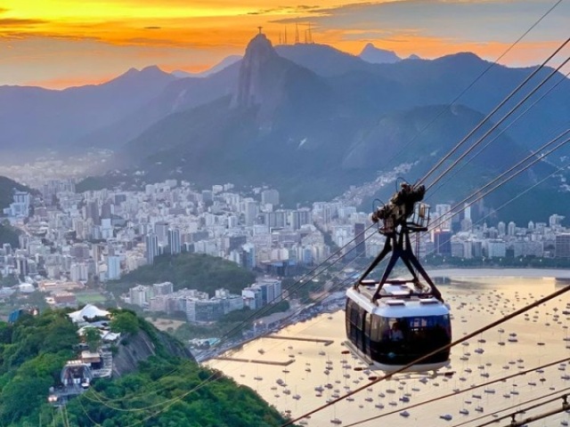 Pão de Açúcar.