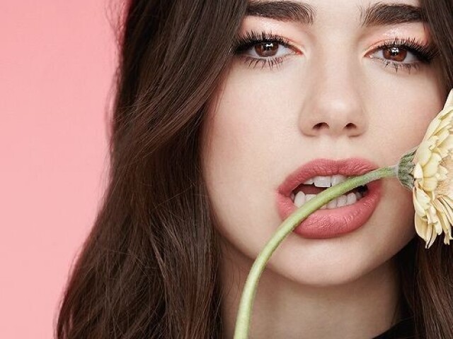 Dua Lipa