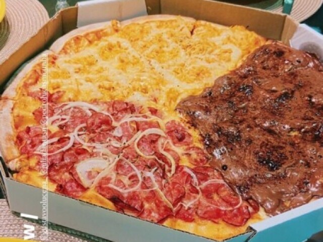 Noite da pizza né!!💕