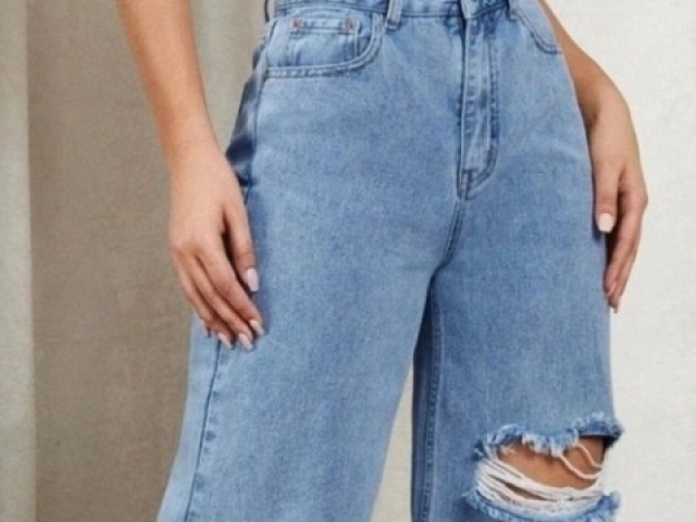 Calça jeans larga