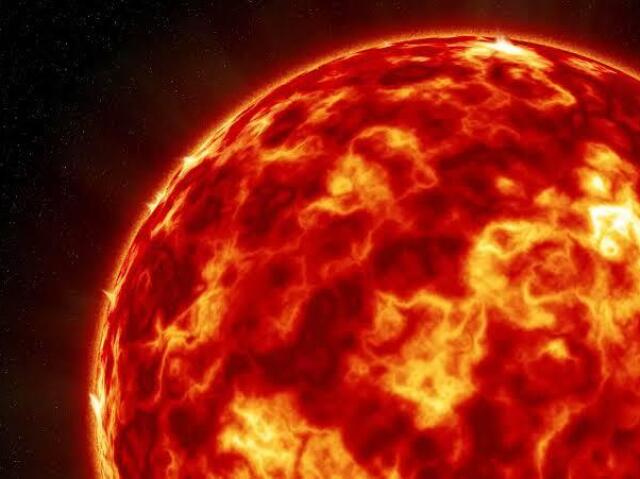 Sabemos que a morte do sol de acordo com o Astrofísico Edhan-Smther da qui a 6,2 bilhões de anos o sol quando no estado de uma gigante vermelha sucumbirá deixando para trás uma pequena. Estrela de nêutrons