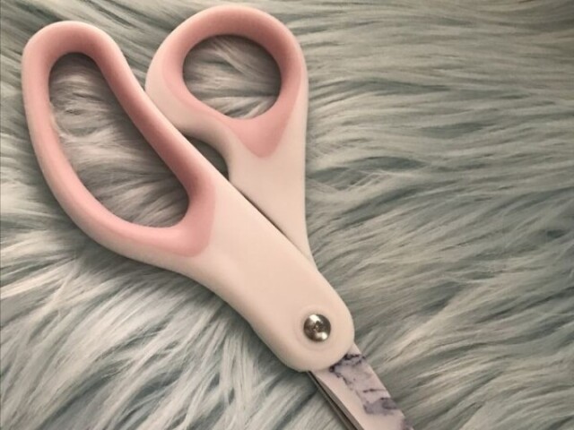 ✂️💗