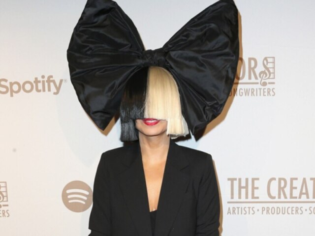 Sia