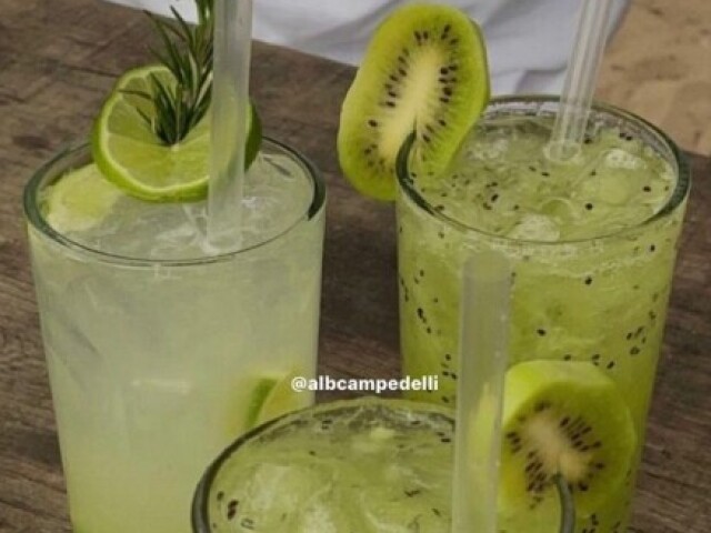 Suco de kiwi