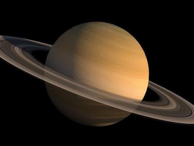 Saturno