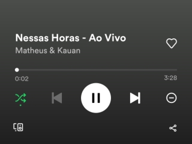 Metade do meu coração só quer te ver de novo e outra só pensa em você, não tem nenhum espaço pra eu amar alguém de novo, em mim só existe você. ❤️🩹