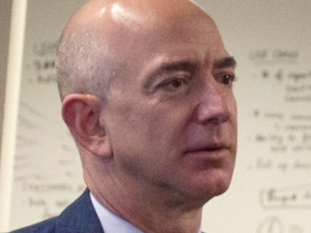 Jeff Bezos (AMAZON)