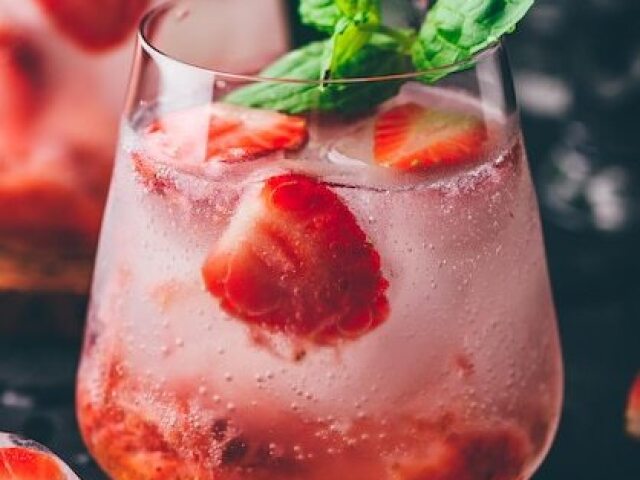 Um drink de morango🍓🍓