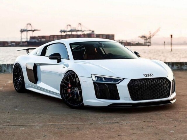 Audi R8