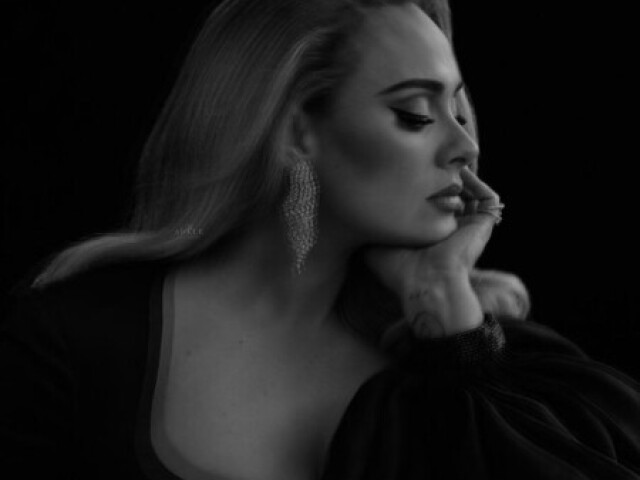 Adele ✨