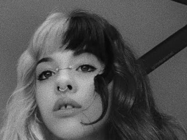 Melanie martinez (cry baby)