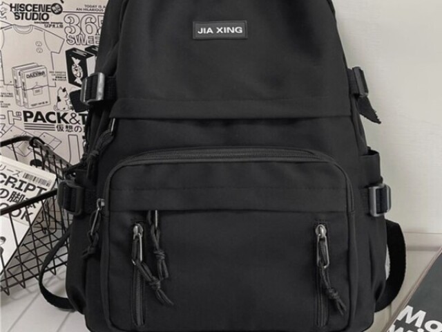 mochila preta