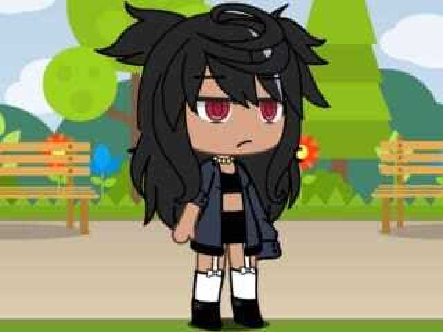 Yui (a popular da escola)
