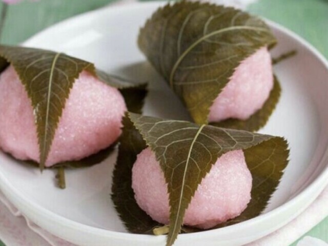 Sakura mochi