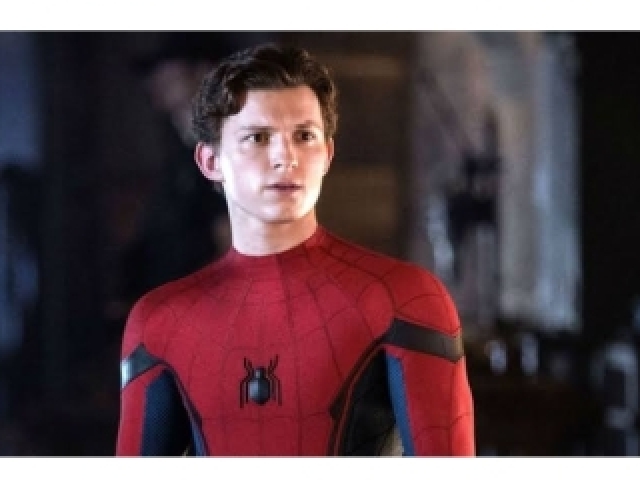 Tom Holland,né!