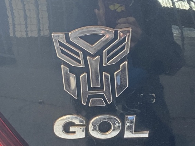 (foto legítima do carro de alguém q mora no meu prédio, achei mó dahora!!!!)
não.