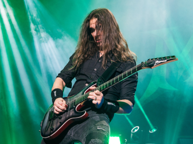 Kiko Loureiro (Angra/Megadeth)