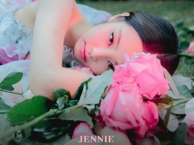 SOLO -Jennie