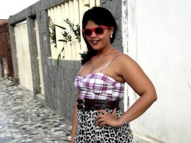 Sua inimiga e inimiga delas