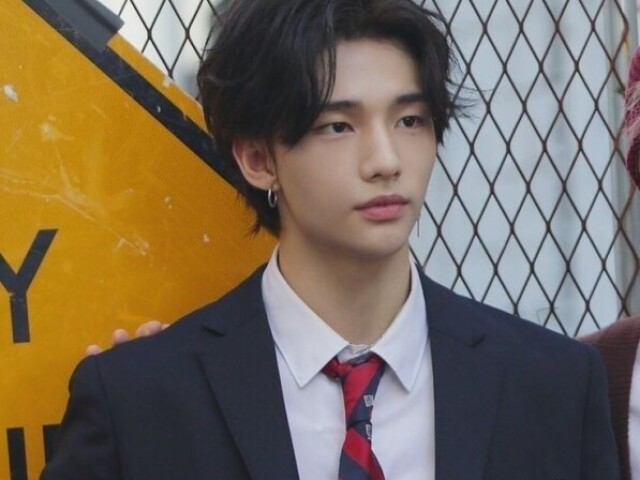 Hyunjin-Stray Kids