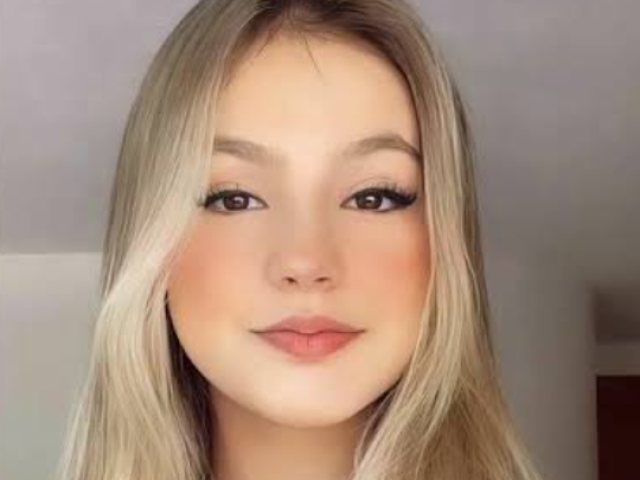 Letícia
Lindaaaa!!!