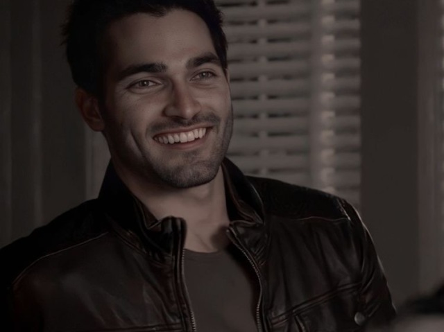 Derek Hale, auau