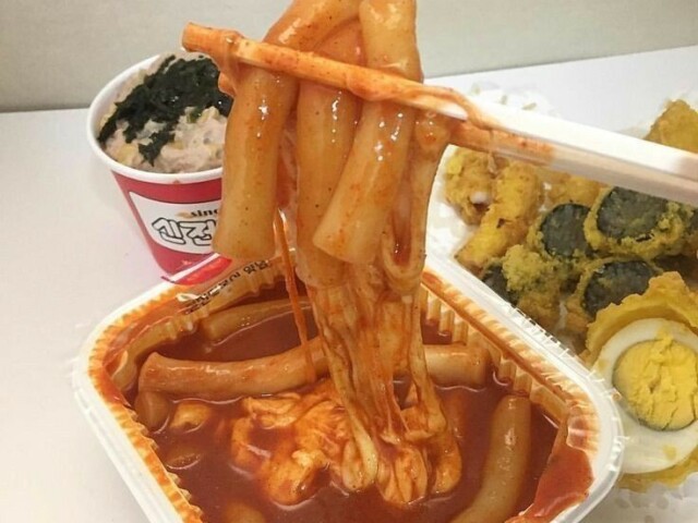 Tteokbokki/comida apimentada