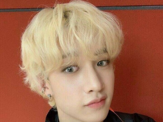 Bangchan:ele gostou de vc ,e vc ficou olhando pra ele de um jeito feio