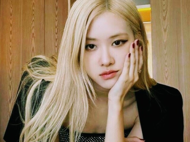 Rosé (Blackpink)