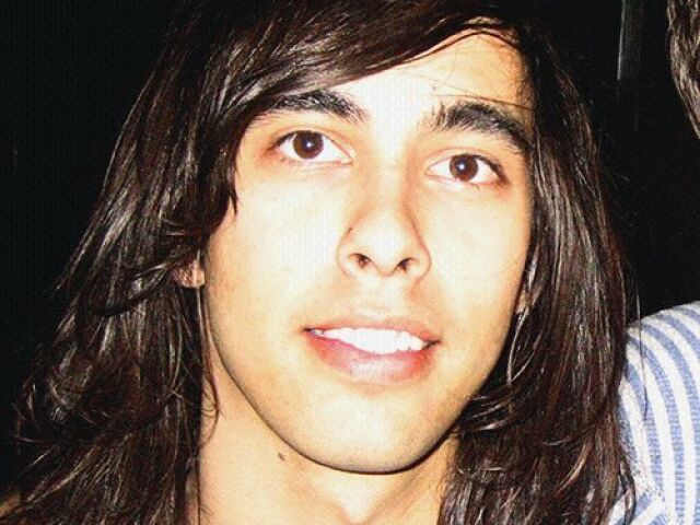 Vic Fuentes