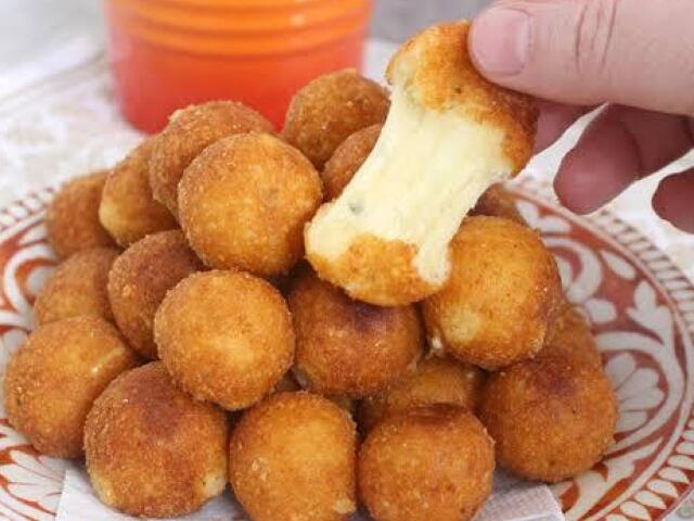 Bolinhas de queijo