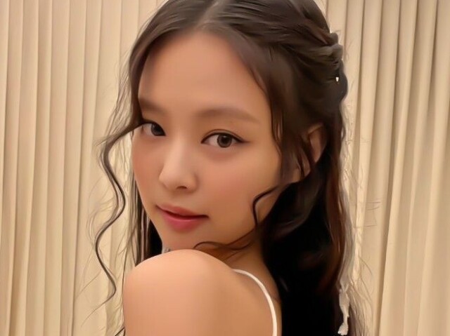 Jennie
BlackPink