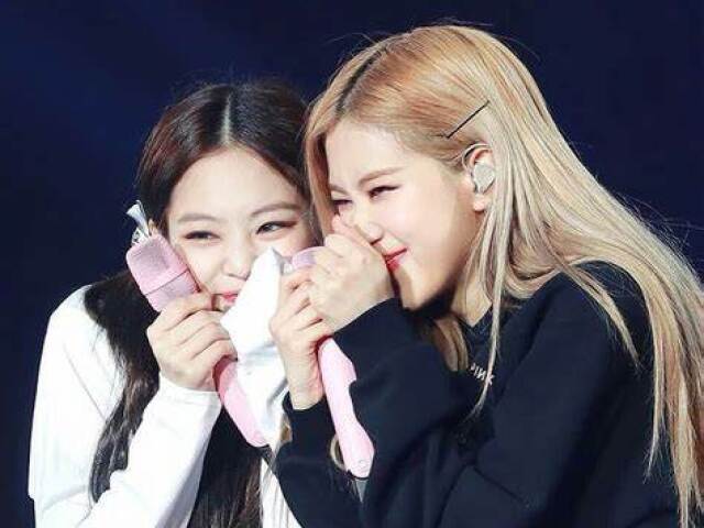 Jennie e Rosé