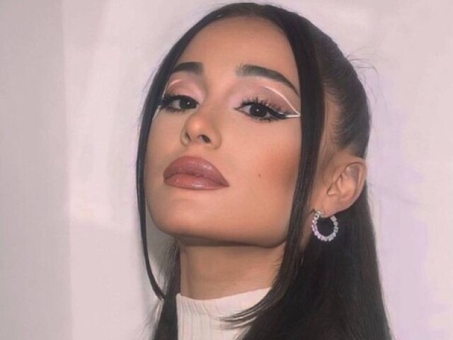 Ariana Grande👩🎤🩷