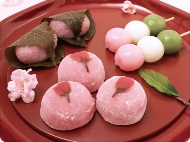 ★ dango e sakura mochi