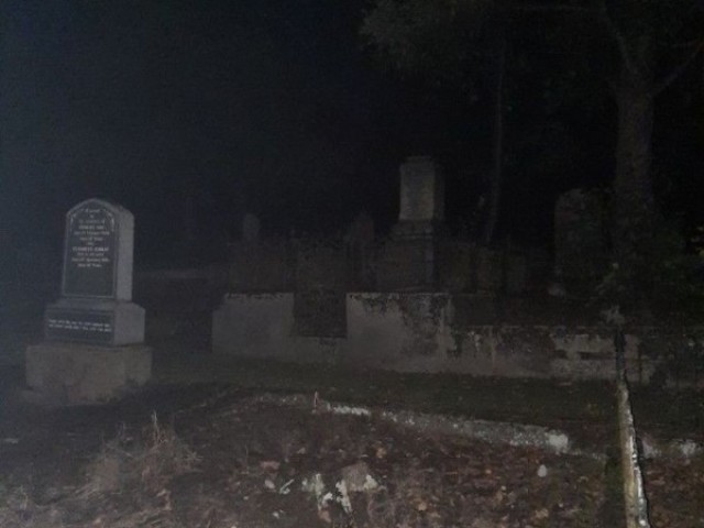Cemitério