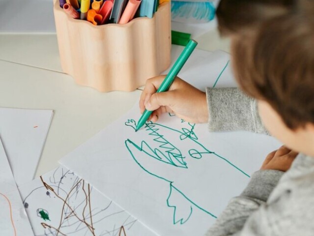 Ajudar nas atividades da escola