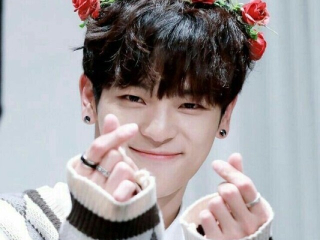 Woojin (Ex: Stray kids)