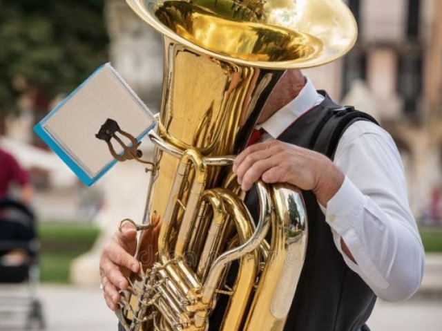 Tuba