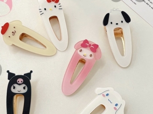 💖um pacote de presilhas da hello Kitty!💖