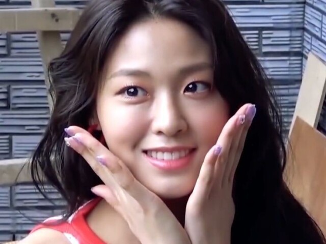 5. Seolhyun – AOA